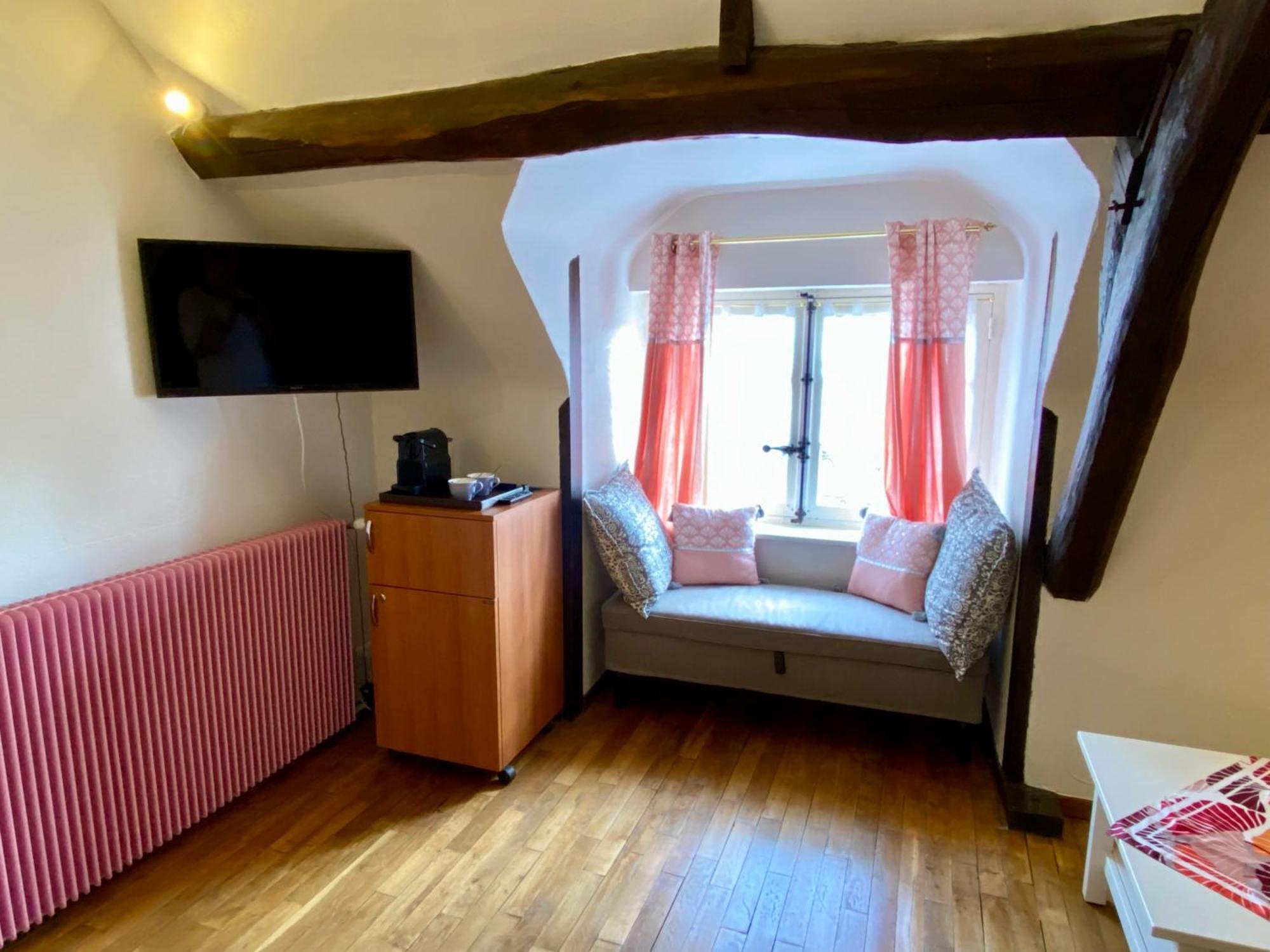 Sans Souci Bed And Breakfast Luxe Heated Pool And Restaurant Luzillé Camera foto